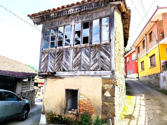 Propiedad en venta en Asturias, Lena