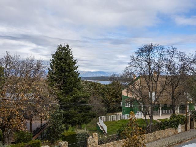 Propiedad en venta en Madrid, Valdemorillo