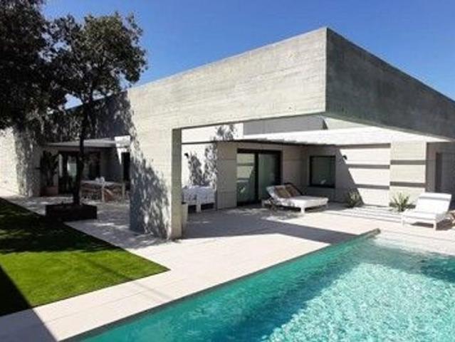 Propiedad en venta en Madrid, Valdemorillo