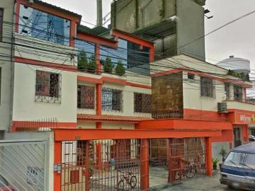 Propiedad en venta en plena esquina, zona comercial de Monterrico, Surco