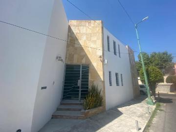 Propiedad habilitada para oficinas o consultorios en renta, Col. El Carmen, Puebla, Puebla