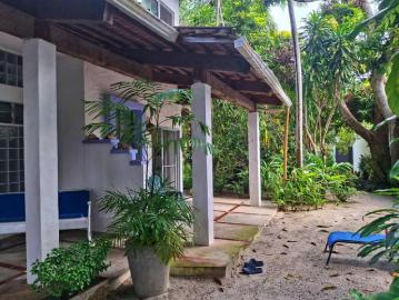 Propiedades de playa en El Farallón | venta | ¡GANGA por Retiro! Villa de Lujo y B& Premiado en Farallón – Avalúo $997K en $725K Dueño Directo: USD 725000.00
