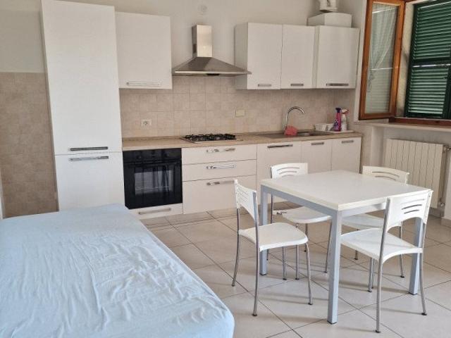 Proponiamo in vendita, nel cuore di Sinalunga, appartamento. 73m² Sinalunga