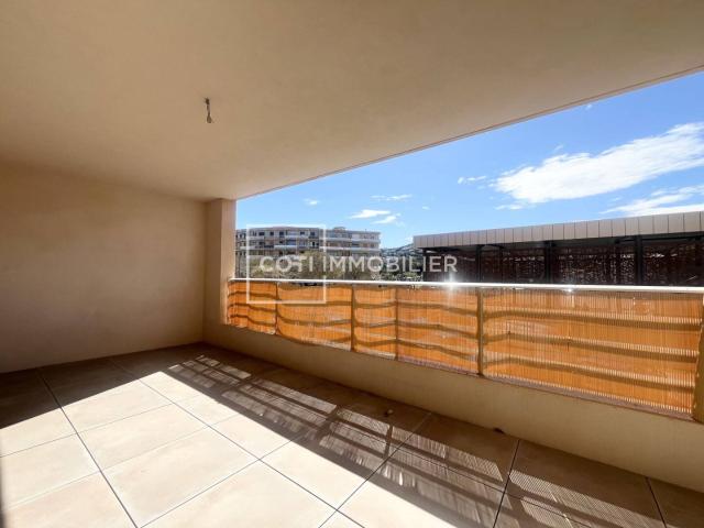 PROPRIANO 5 PIECES 110.93m²