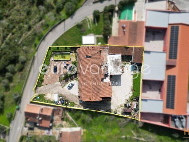 Propriedade Única ? T6 + T2 com Piscina e Potencial Ilimitado | 26064061800