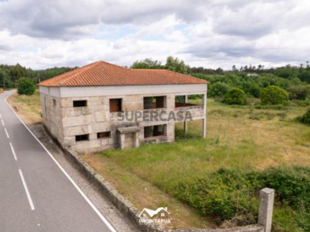 Propriedade de 4Ha com Moradia para reconstruir