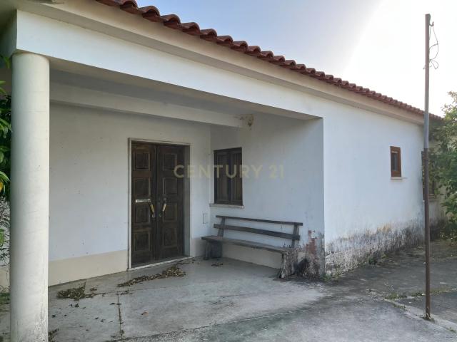 Propriedade de Campo com 35.400 m² entre o Robalo e o Monte Fundeiro no centro de Portugal