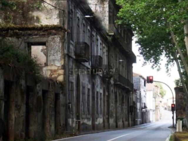 Propriedade de origem secular no Alto Douro Vinhateiro UNESCO, junto às Termas do Moledo
