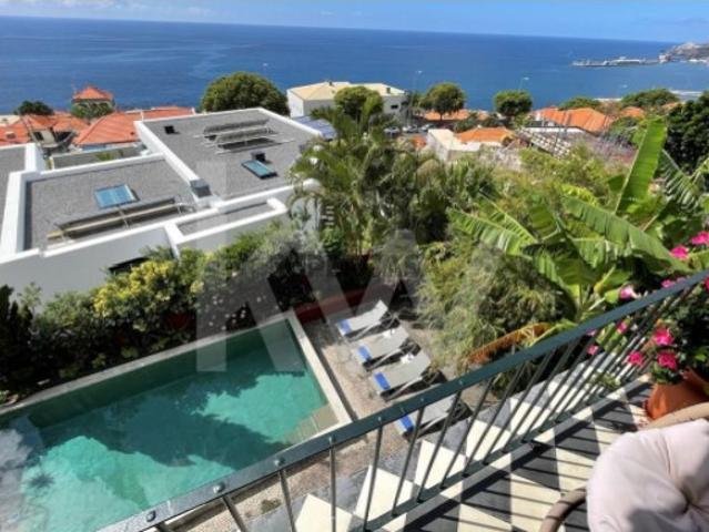 Propriedade Histórica na Zona Nobre de Funchal Uma Verdadeira Joia