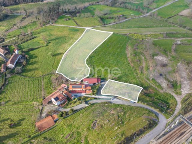 Propriedade Rural em Meinedo Duas Moradias Lousada