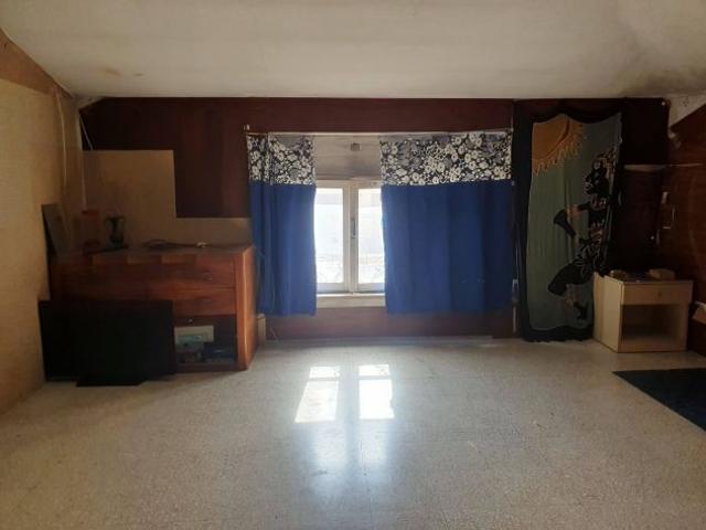 Propriet 2 appartamenti + patio