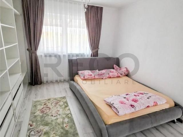 RECO Proprietate cu 2 case in Osorhei intr o zona cu case noi