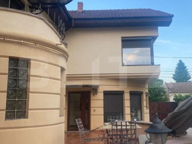 Proprietate multifuncțională, 401 mp + 985 mp teren, zona