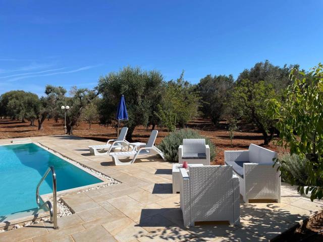 Proprietà esclusiva con architettura minoica, uliveto e pisc. 70m² Francavilla Fontana