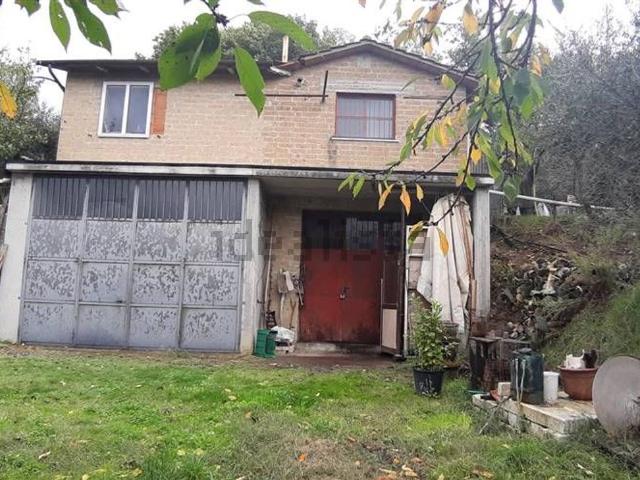 Proprietà rustica in vendita di 14000 m²