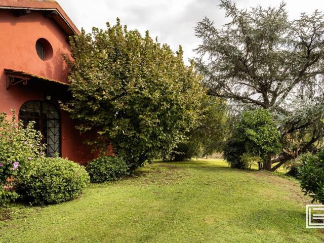 Proprietà rustica in vendita di 1400 m² in Via della Giustiniana, 301