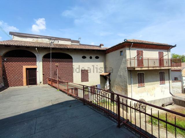 Proprietà rustica in vendita di 150 m² in Via Umberto I&apos