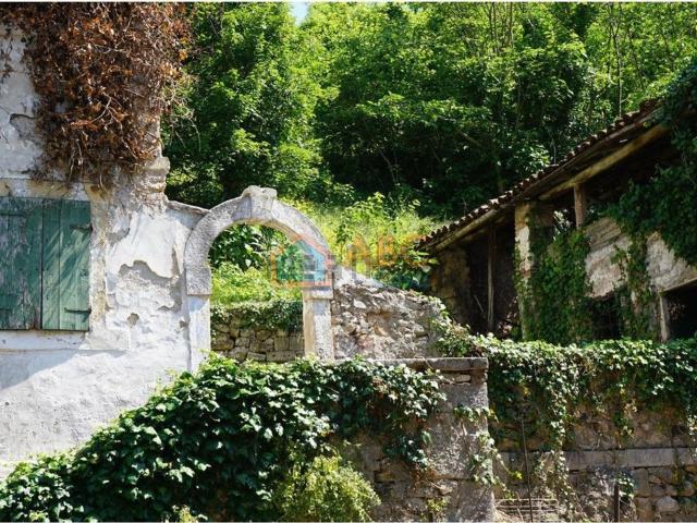 Proprietà rustica in vendita di 150 m² in Via Alcide De Gasperi
