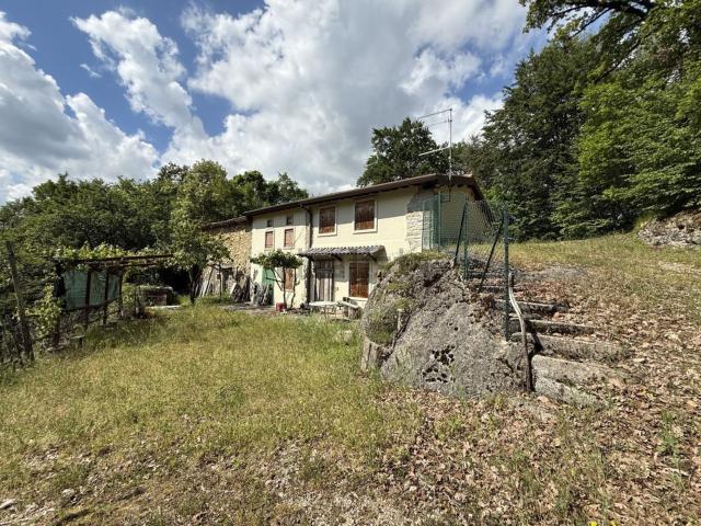 Proprietà rustica in vendita di 173 m²