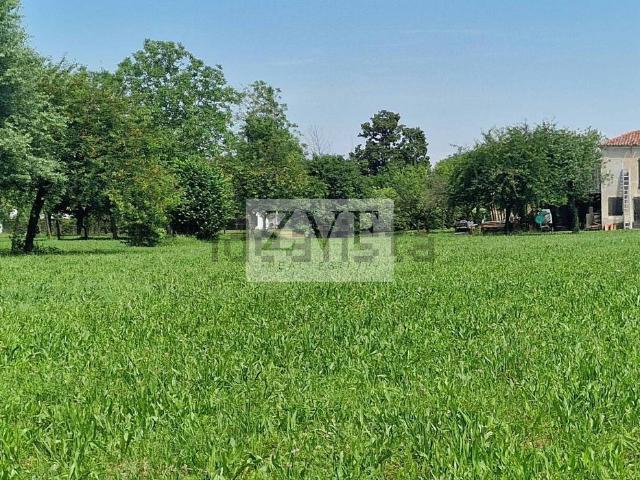 Proprietà rustica in vendita di 17621 m² in Via Bosco Olme&apos