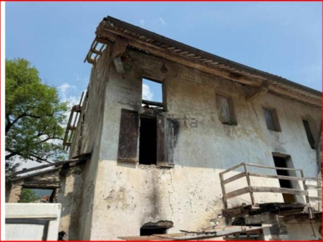 Proprietà rustica in vendita di 161 m² in Via Ponte Salgarda