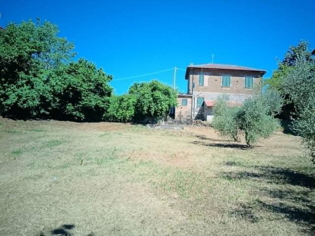 Proprietà rustica in vendita di 100 m² in Via Tufo Varaccani