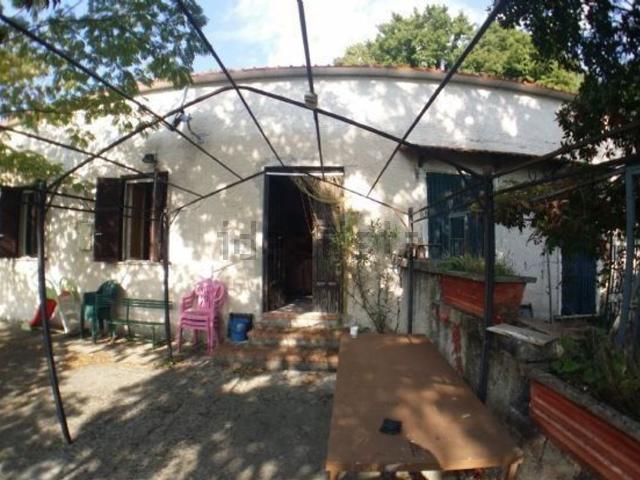 Proprietà rustica in vendita di 100 m² in Via Castellone