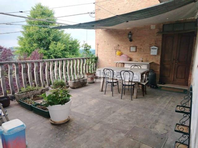 Rustici e casali in vendita di 100 m² in Via Dottor Giuseppe Ollino, 49