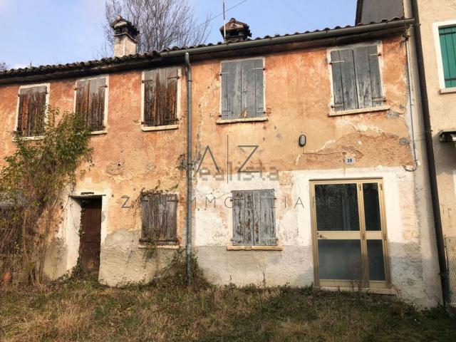 Proprietà rustica in vendita di 100 m² in Via Rù