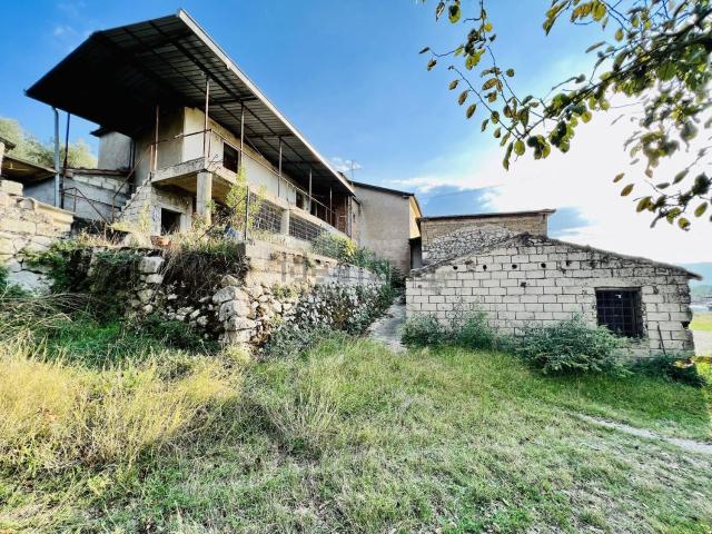 Proprietà rustica in vendita di 1190 m² in Contrada Girate