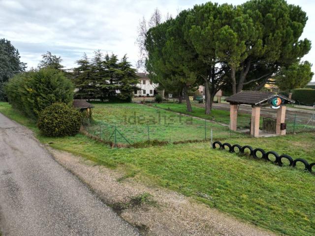 Proprietà rustica in vendita di 1191 m² in Località Bridi, 18
