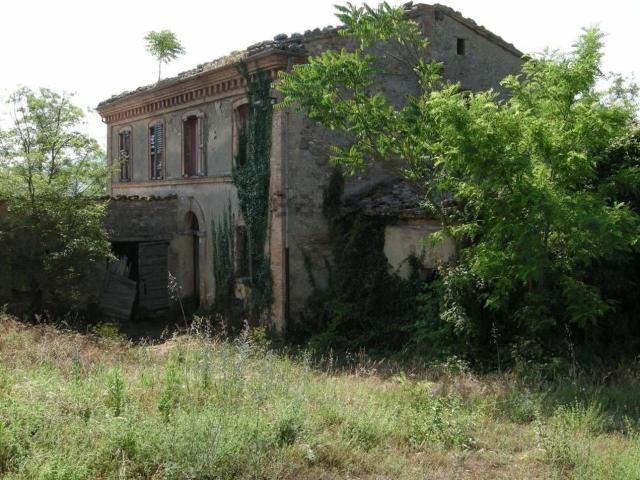 Proprietà rustica in vendita di 1200 m²
