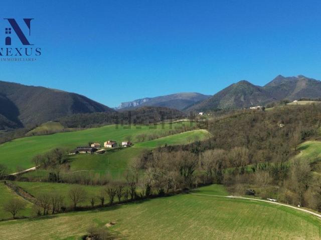 Proprietà rustica in vendita di 1200 m²