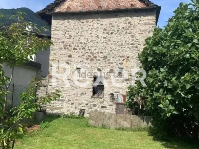 Proprietà rustica in vendita di 120 m² in Via San Curotti