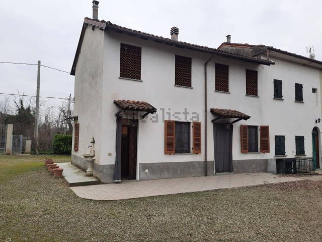 Rustici e casali in vendita di 139 m² in Via San Giovanni Bosco, 52