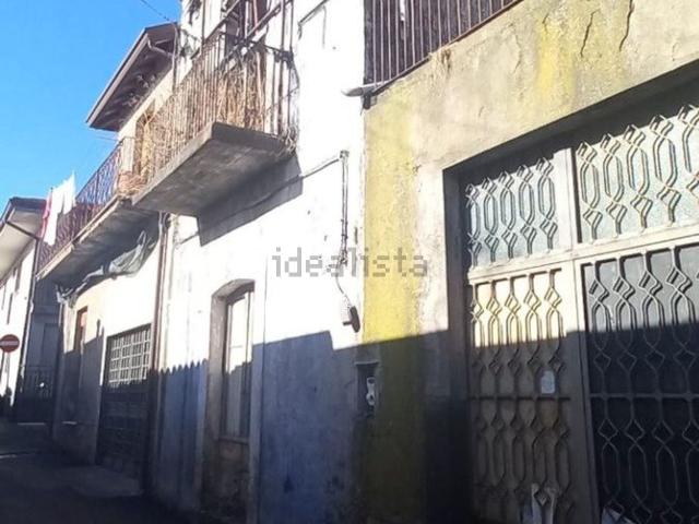 Proprietà rustica in vendita di 240 m² in Via Somma, 30