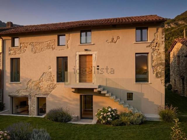 Proprietà rustica in vendita di 250 m²