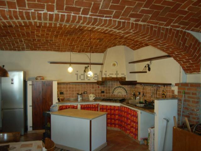 Proprietà rustica in vendita di 260 m² in Via Mosso