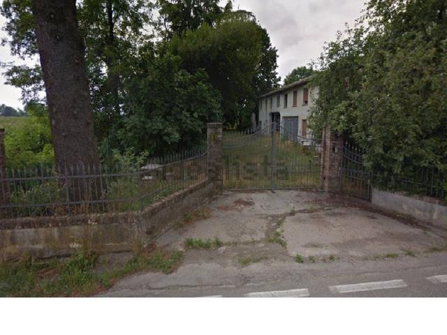 Proprietà rustica in vendita di 262 m² in Via Carradora