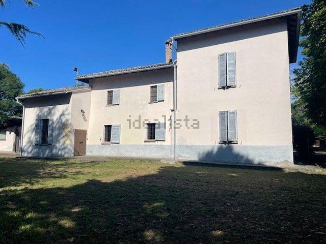Rustici e casali in vendita di 286 m² in Strada di Vigheffio