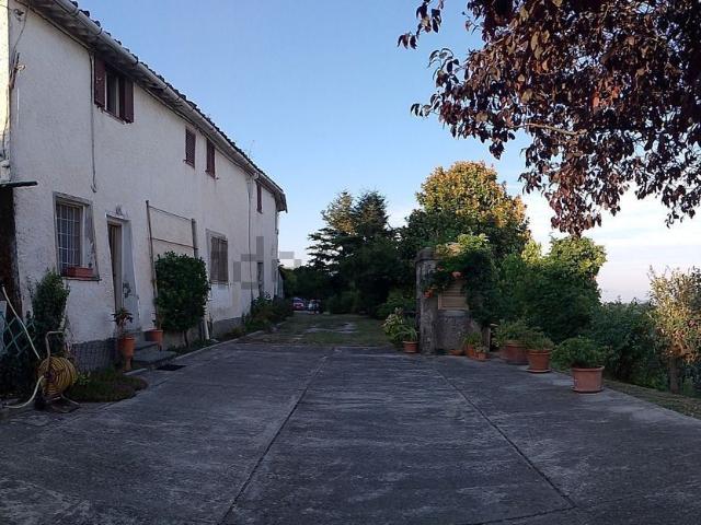 Proprietà rustica in vendita di 200 m² in Via Piastreto