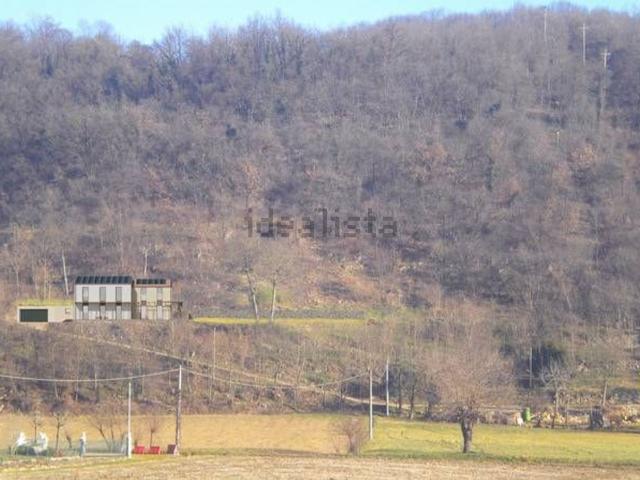 Proprietà rustica in vendita di 200 m² in Via Strabusene