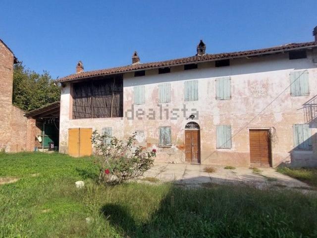 Proprietà rustica in vendita di 216 m² in Via Vincenzo Rogna, 62