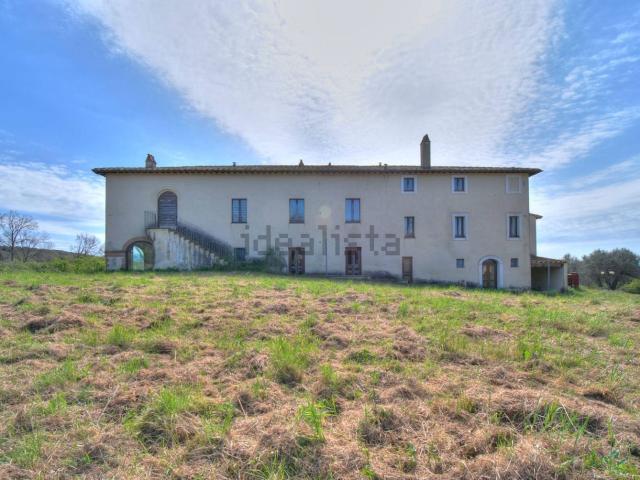 Proprietà rustica in vendita di 2203 m² in Via Angeletti