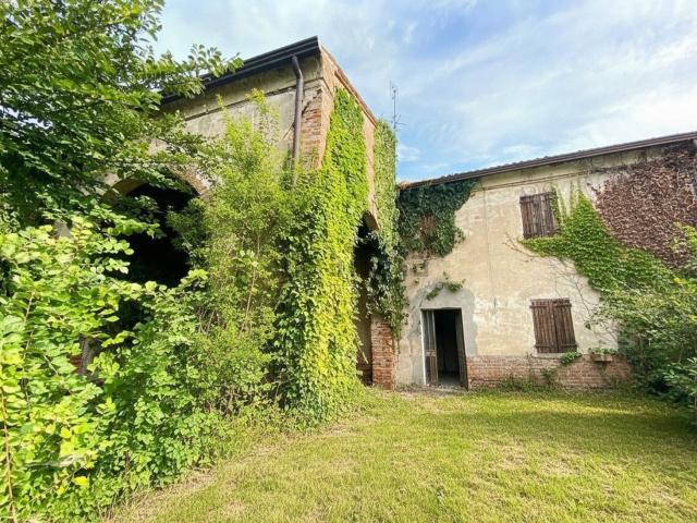 Proprietà rustica in vendita di 220 m² in Via Vetta, 35