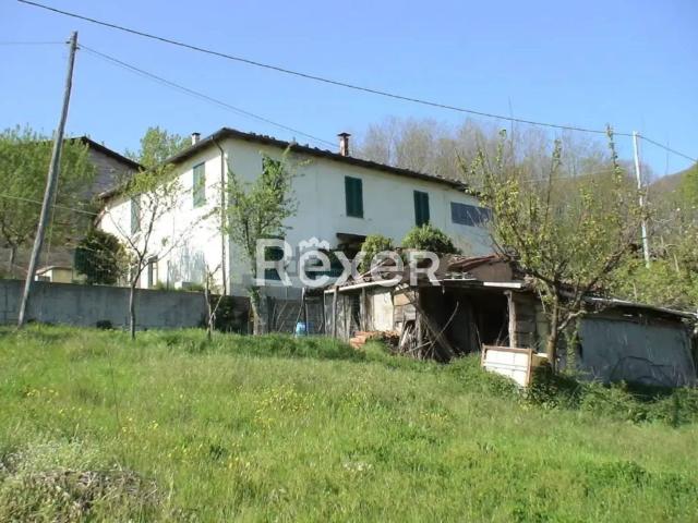 Proprietà rustica in vendita di 220 m² in Via Roma