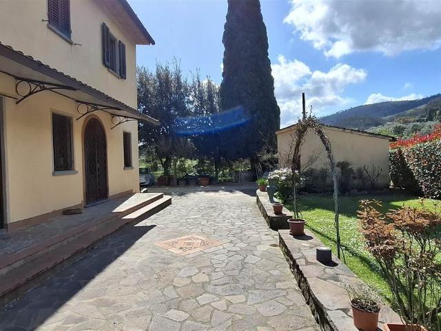 Proprietà rustica in vendita di 234 m²