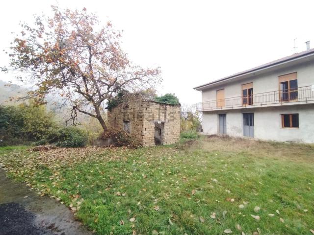 Proprietà rustica in vendita di 300 m² in Strada Castella