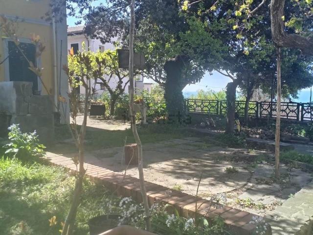 Proprietà rustica in vendita di 300 m²