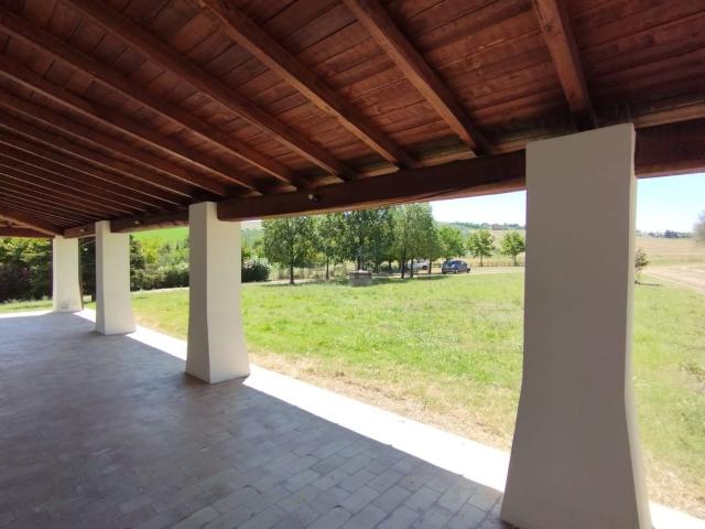 Proprietà rustica in vendita di 300 m²